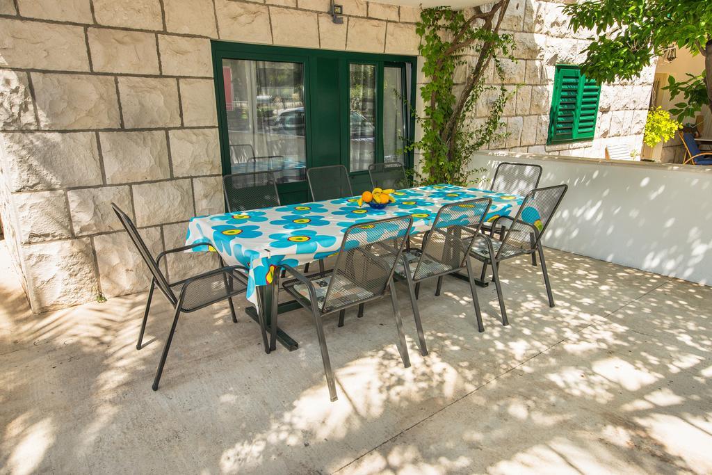 Apartment Afrika Makarska Zewnętrze zdjęcie