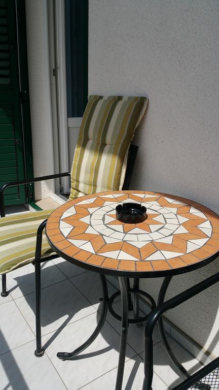 Apartment Afrika Makarska Zewnętrze zdjęcie