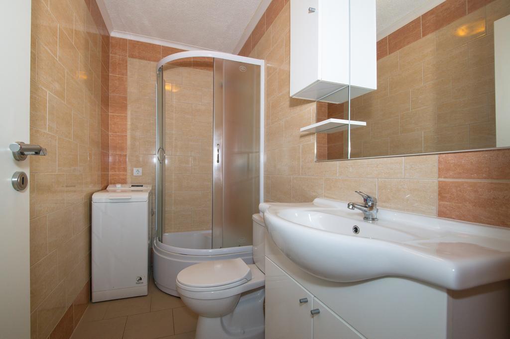 Apartment Afrika Makarska Zewnętrze zdjęcie