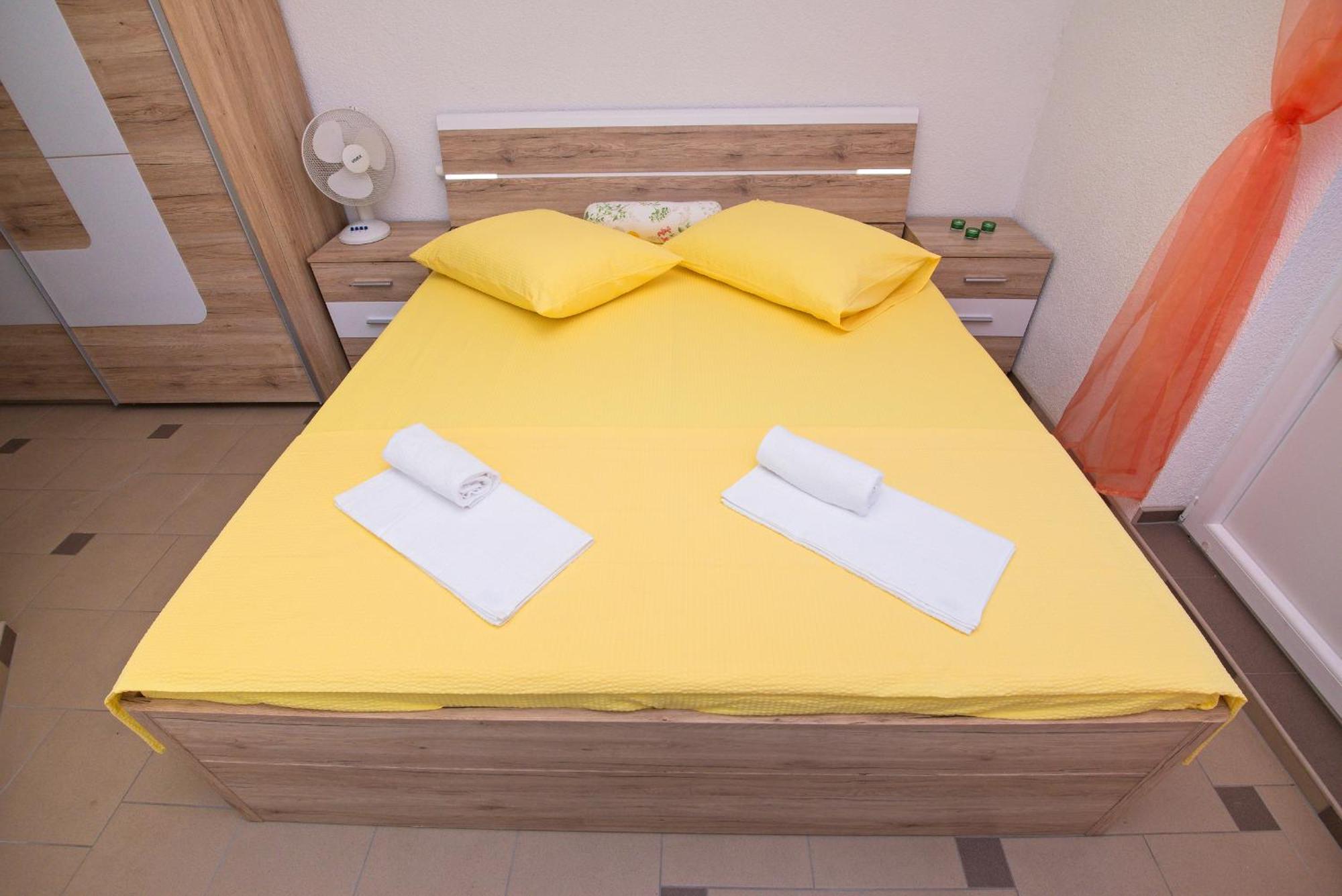 Apartment Afrika Makarska Zewnętrze zdjęcie